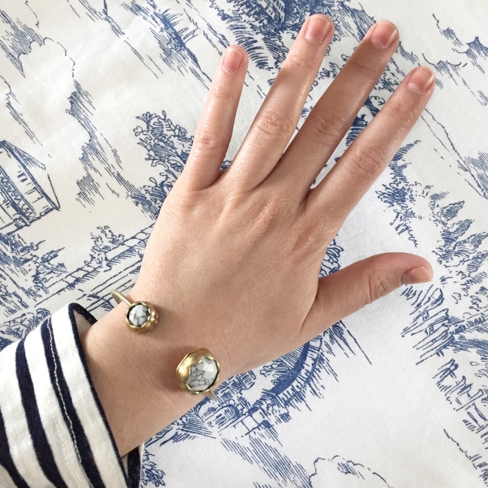 "Stella" Bracelet || White & Gold Marble Cuff - Picture 4 of 7